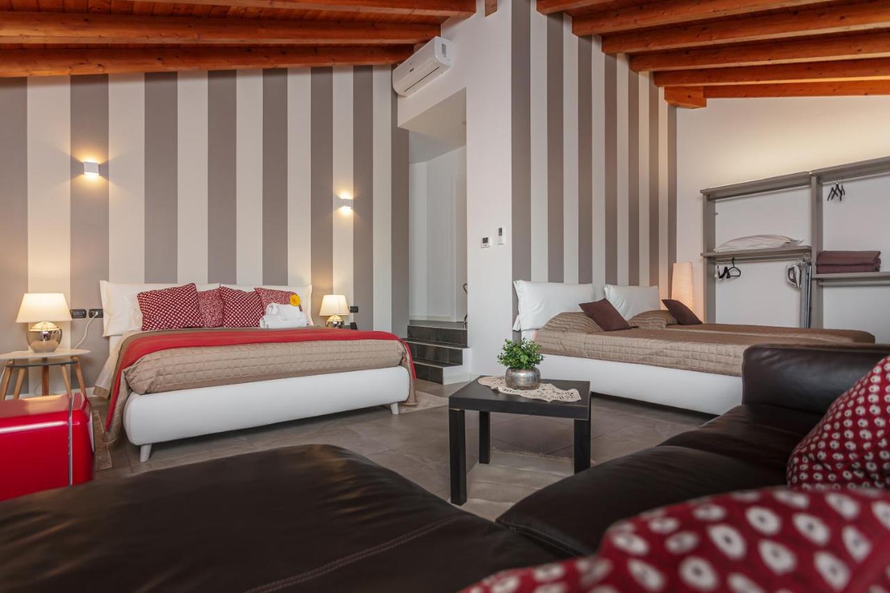 Casa Ananda Bed and Breakfast Ferno Exteriör bild