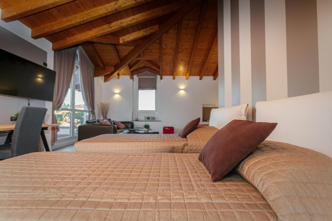 Casa Ananda Bed and Breakfast Ferno Exteriör bild